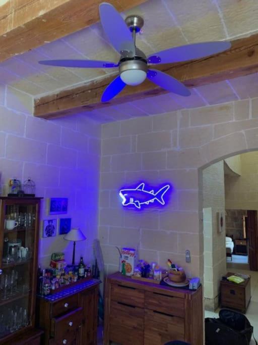 Dar Dragun: Luxury 3br Bright Spacious House & Pool * San Lawrenz