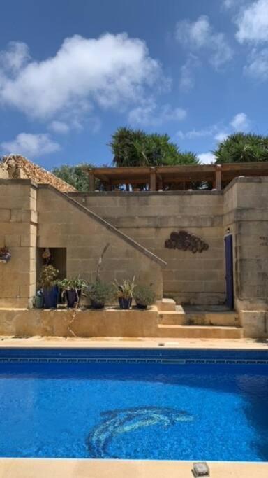 Dar Dragun: Luxury 3br Bright Spacious House & Pool * San Lawrenz