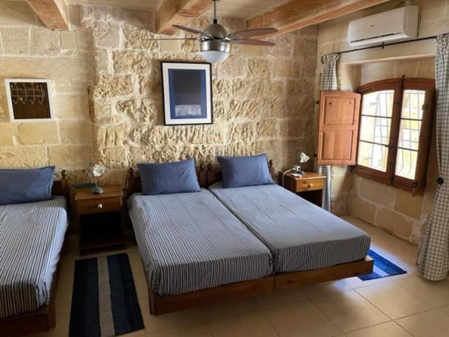 Dar Dragun: Luxury 3br Bright Spacious House & Pool Villa *