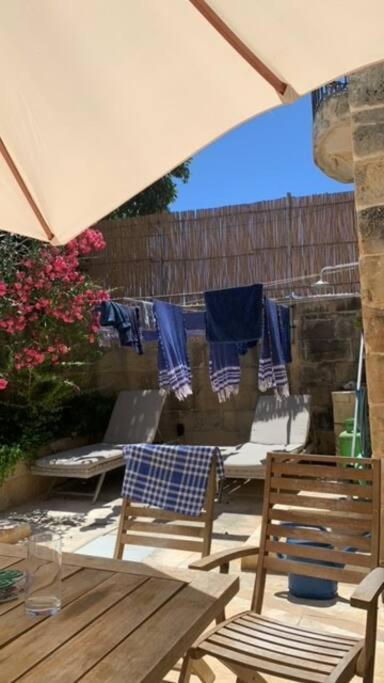 Villa Dar Dragun: Luxury 3br Bright Spacious House & Pool *